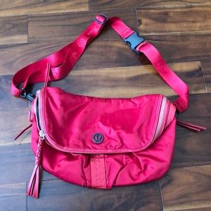 Lululemon bag